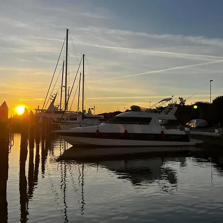 Botel Boat Rome Fiumicino