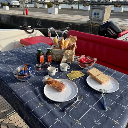 Boat Rome Ботель